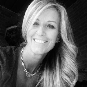 Meet your Posher, Teresa